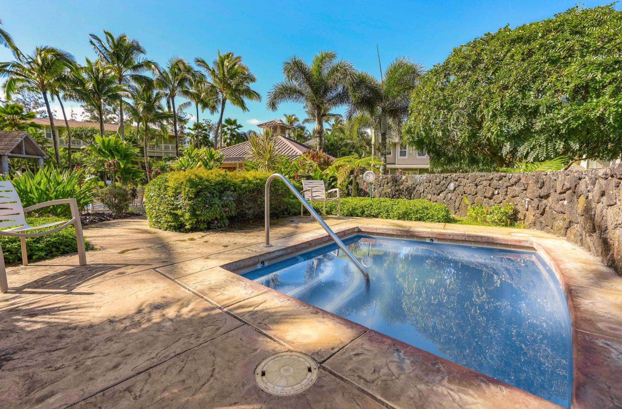 Nihilani Apartments Princeville Room photo